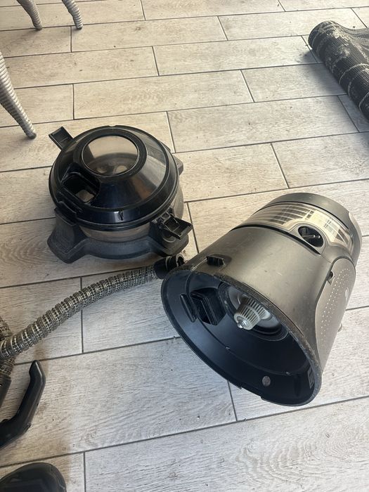 Продам пылесос Roboclean