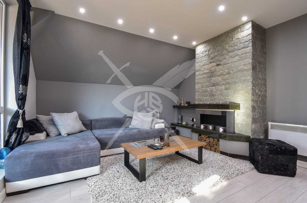 Продава се Тристаен апартамент в София, Лозенец - 100 кв.м за 4680 €/кв.м - Снимка #1