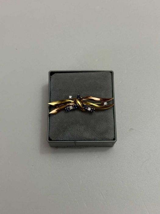 BROSA AUR galben si roz 18K + 4 Diamante + 5 Safire - 5.5g - Vintage !