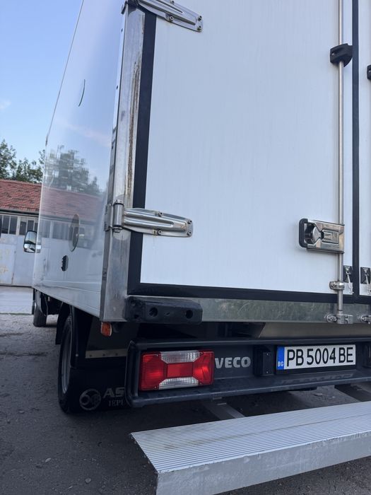 Ивеко 35/180 хладилен бус