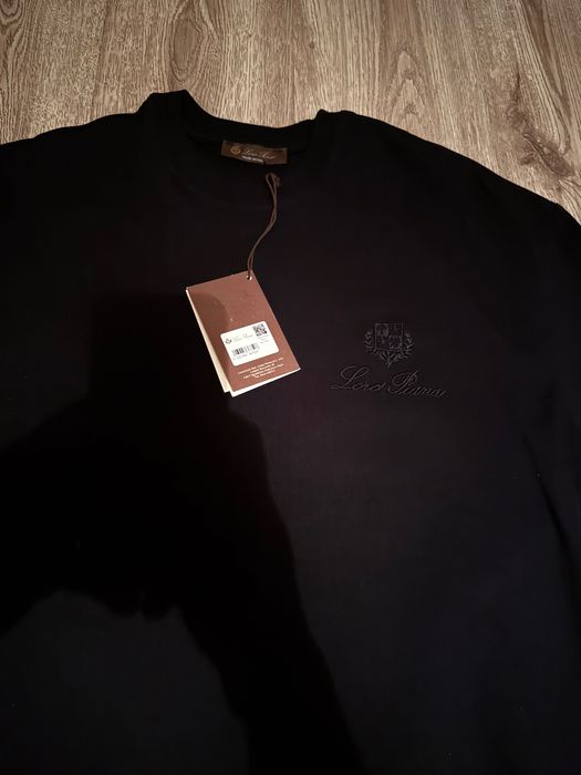 Loro Piana-Чисто новa автентичнa мъжкa тениска Л размер