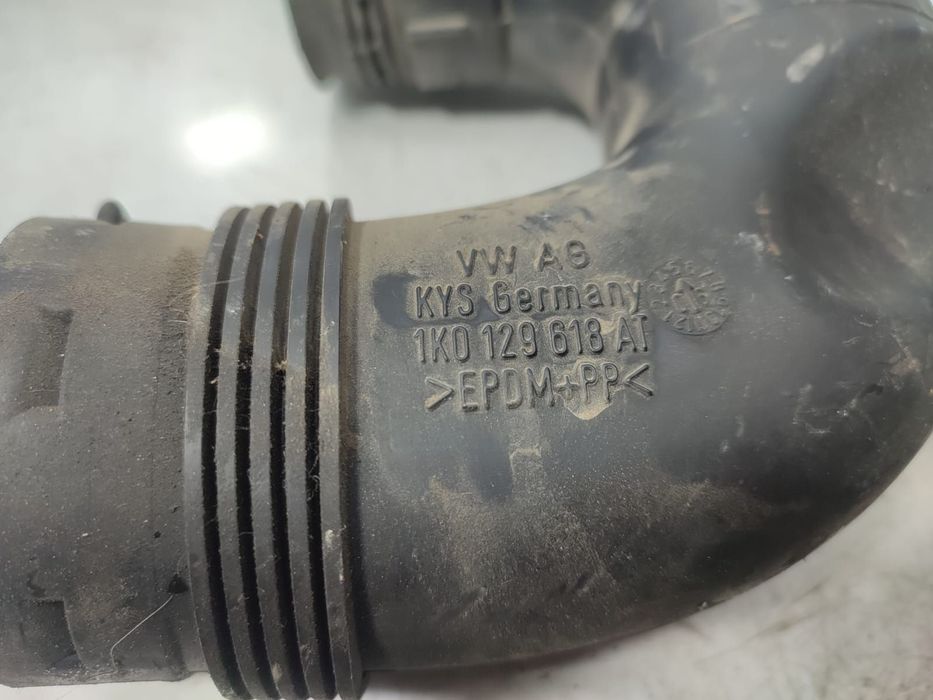 Tub conducta aer 2.0 tdi BMP 1k0129618at Volkswagen VW Jetta 5 [2005