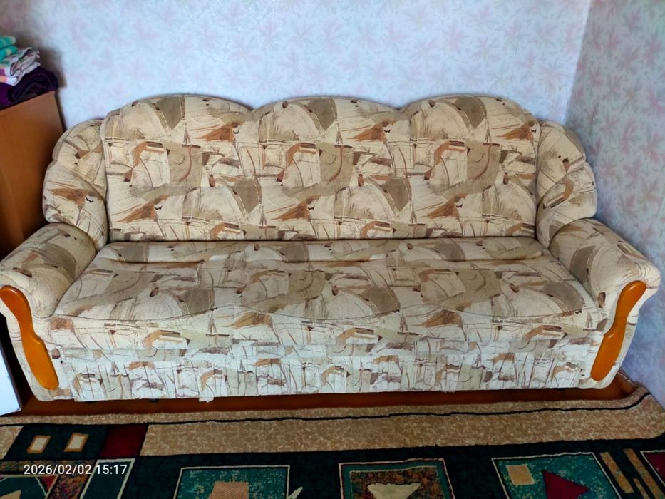 Срочно продам раскладной диван