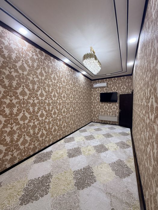 Квартира Сотилали 2 хоналик 1 этажда жойлашган