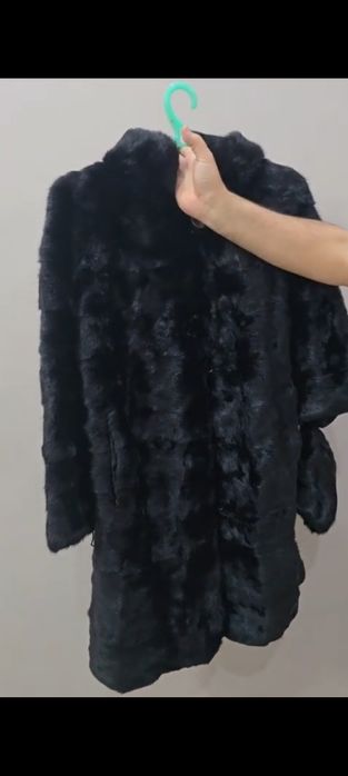 Норка шуба сатылады.