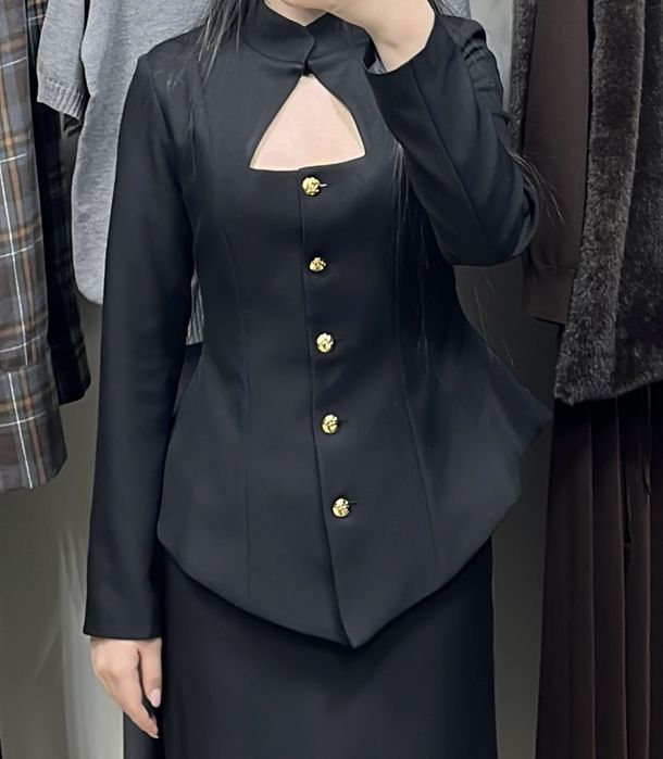 Пиджак женский.