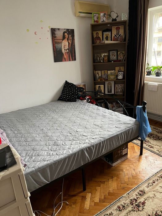 Apartament 3 camere de vânzare