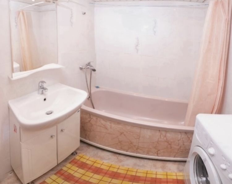 Посуточно сдается Самал 9