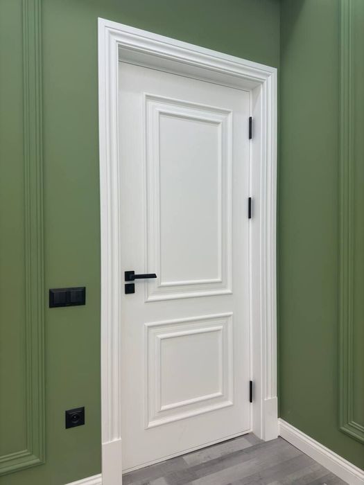 Eshik ustanofka qilinadi sifatli va toza ish