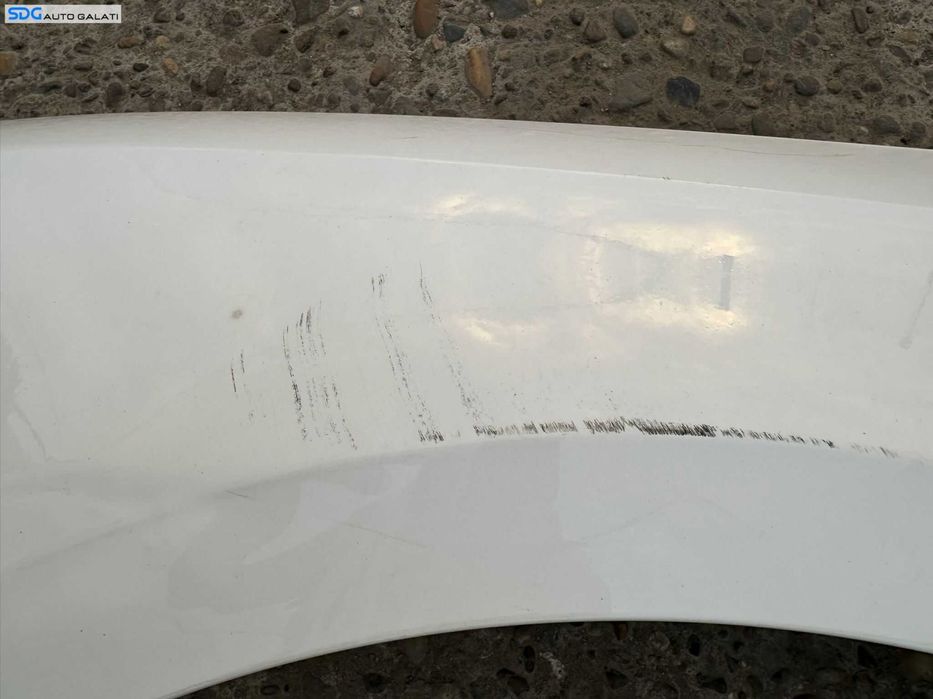 Aripa Stanga Fata cu Defect Volkswagen Jetta 4 2011 - 2014 Culoare LB9A [X4080] (prezinta zgarieturi si ondulatii in partile spre bara fata si spre portiera)