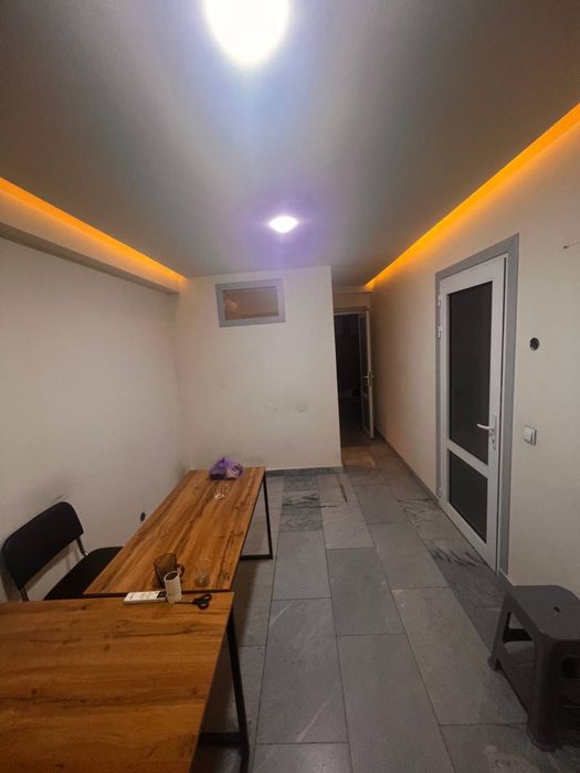 Два Свободных Кабинета с мебелью на алмазаре