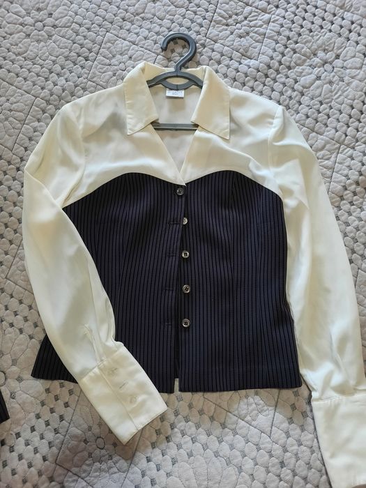 Продам костюм из 4 элементов