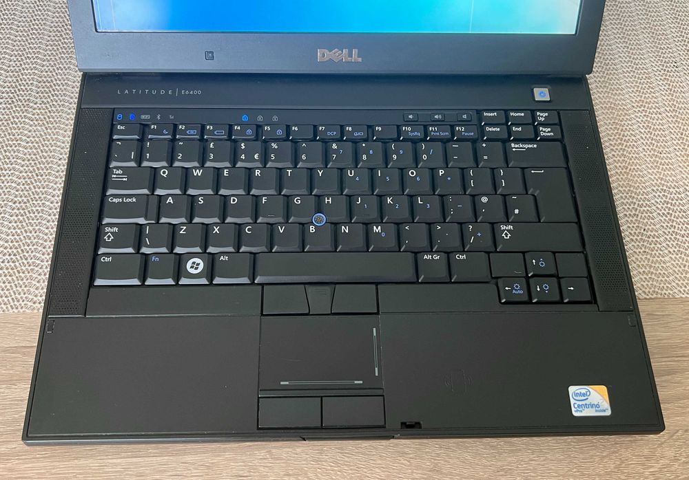 Laptop Dell Latitude E6400 – pentru piese sau reparații