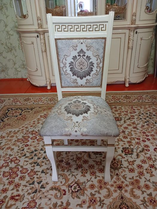 Стол  и стулья !