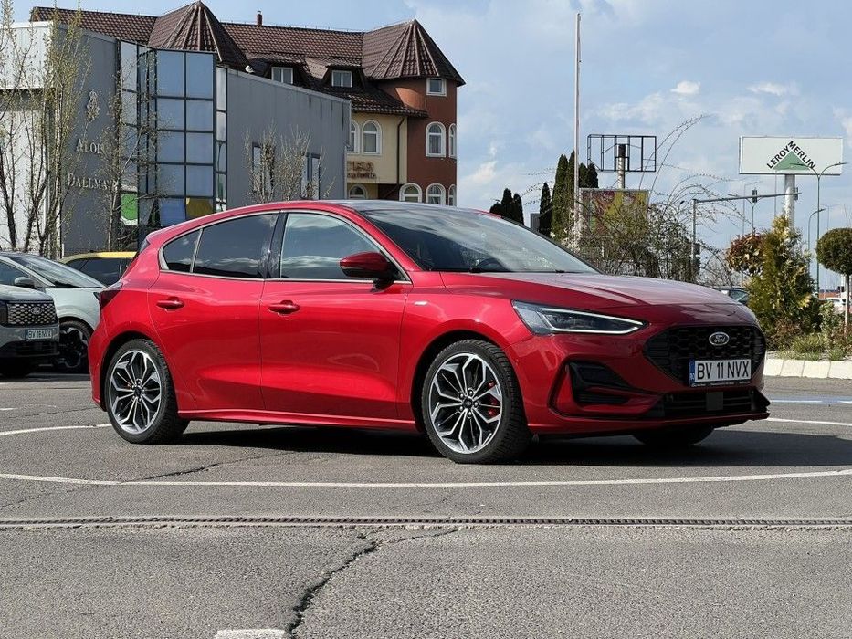 Ford Focus Ford Focus MCA 5 usi ST-Line X 1.0T EcoBoost mHEV 155 CP A7