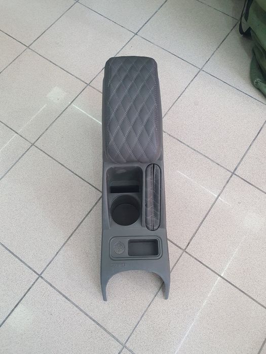 Kobalt bar podlakodnik