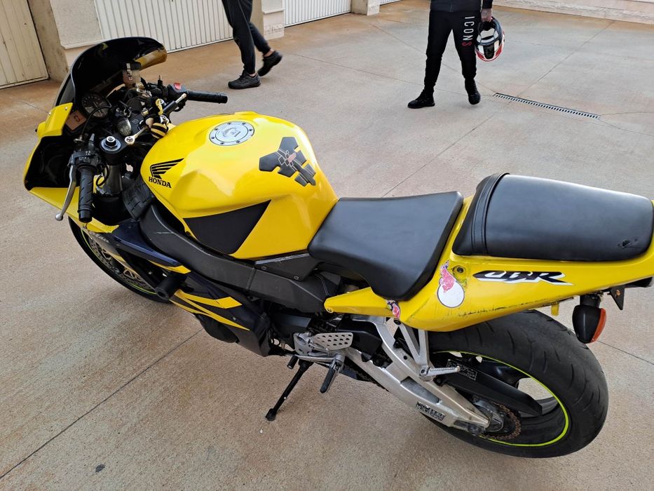 Honda cbr 954 на части