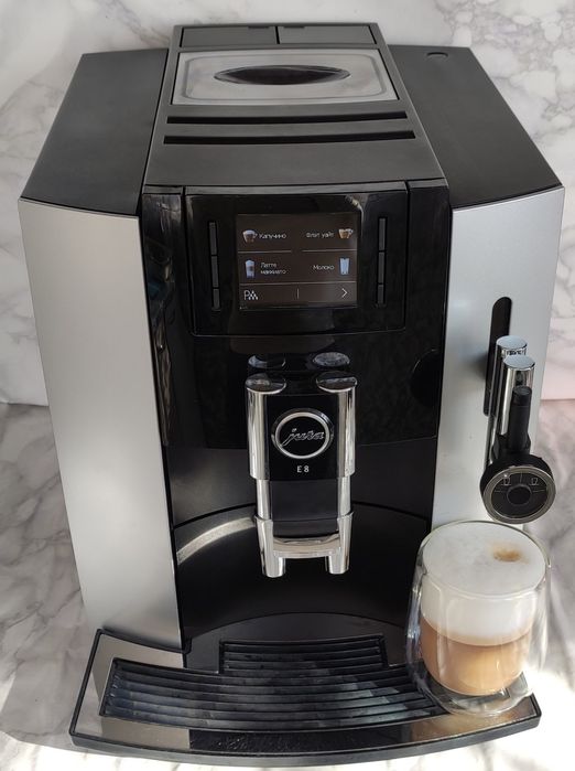 Кафеавтомат Jura E8
