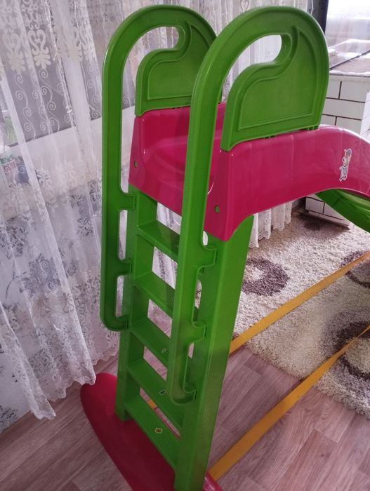 Продам горку. Состояние отличное