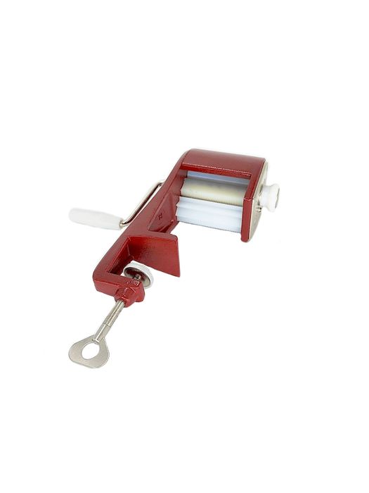 Tăietor de paste „frunză de căpșună” – 6×6 mm (cuburi zimțate și tăiței lați zimțați)