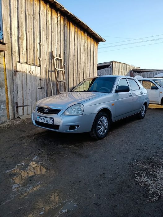 Продам Приору 2012 года