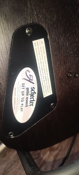 Продается электрогитара  schecter omen elite 8струн.