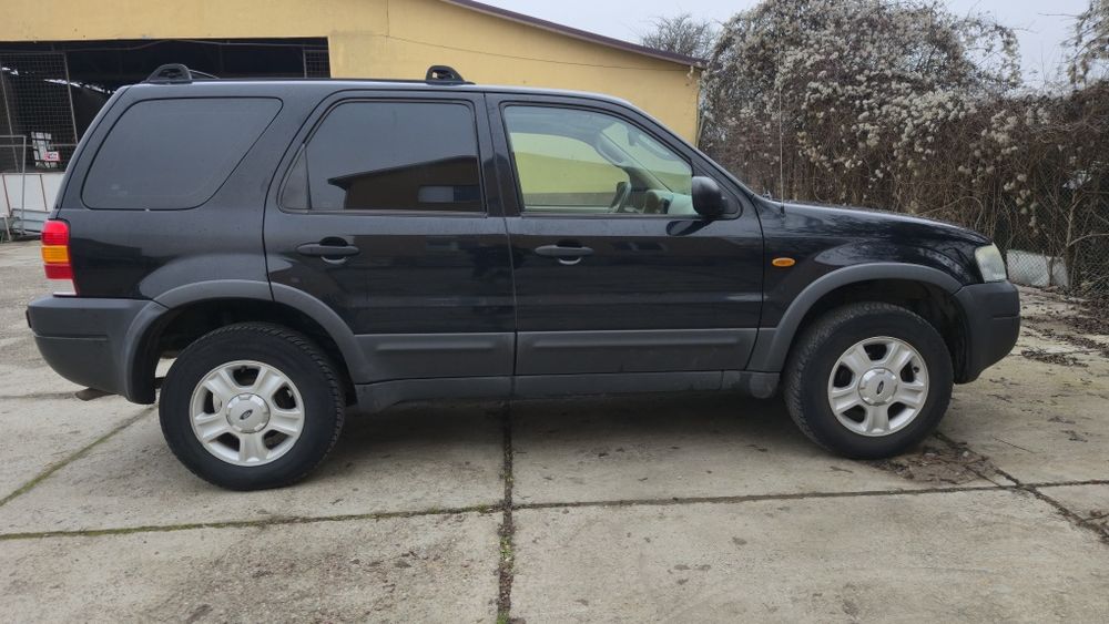 Ford Maverick XLT 4x4