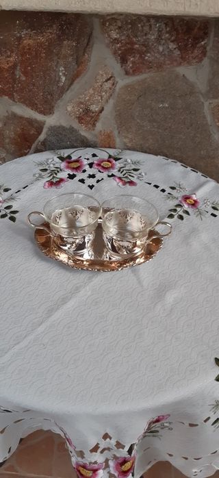 Din lume adunate Franța