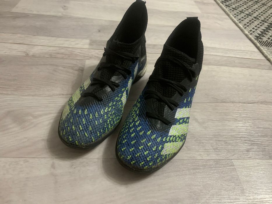 сороконожки адидас предатор