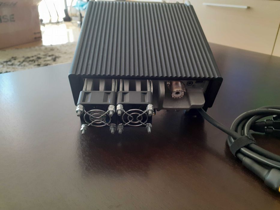 Statie cb CRT 9900, Team Mobile 1011/ 75W