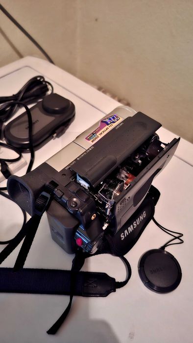 Cameră video digitala Samsung