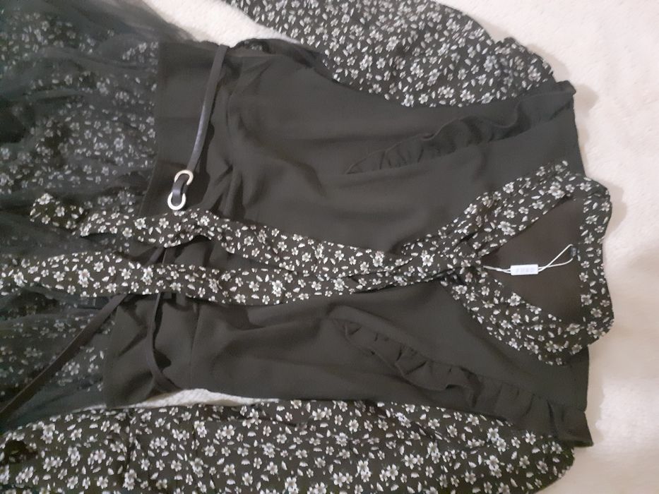 Платье новое с биркой