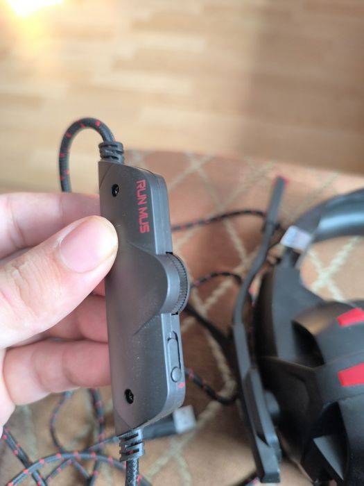 Căști gaming RUNMUS.