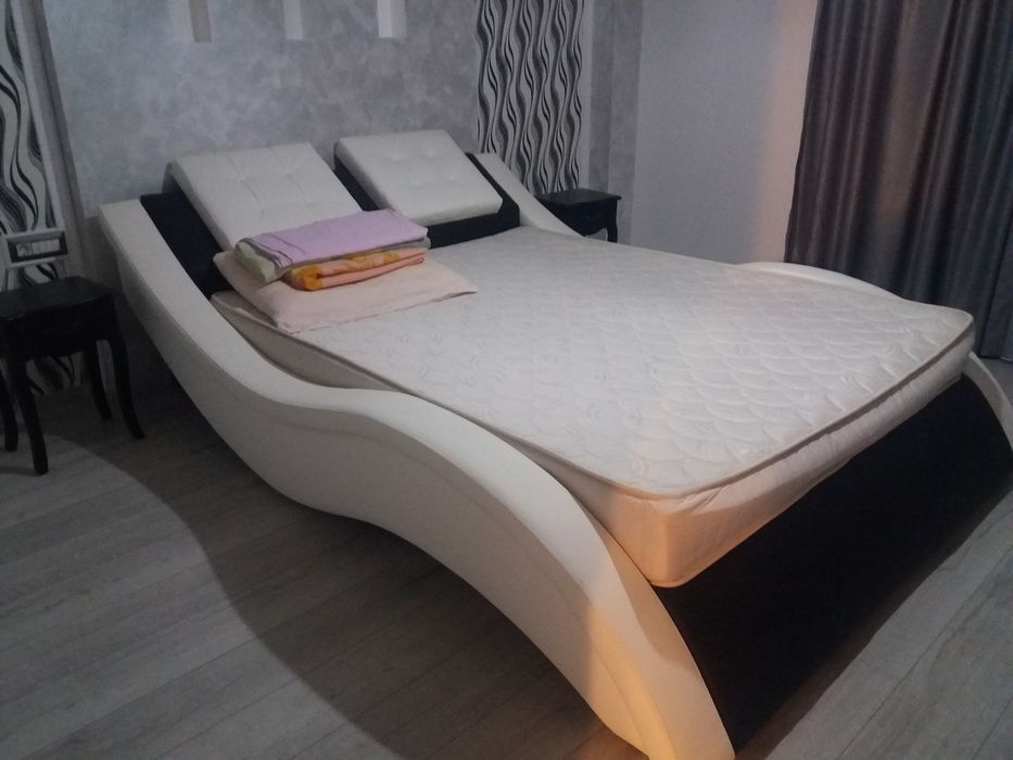 Inchiriez apartament 2 camere Baba Novac termen lung