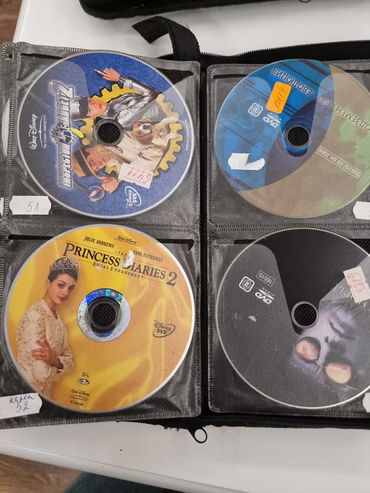 Филми на DVD 240 брой