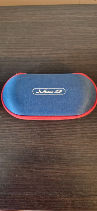 Продавам детски слънчеви очила