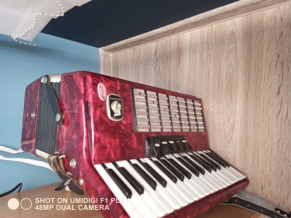 Акордеон 60 наса