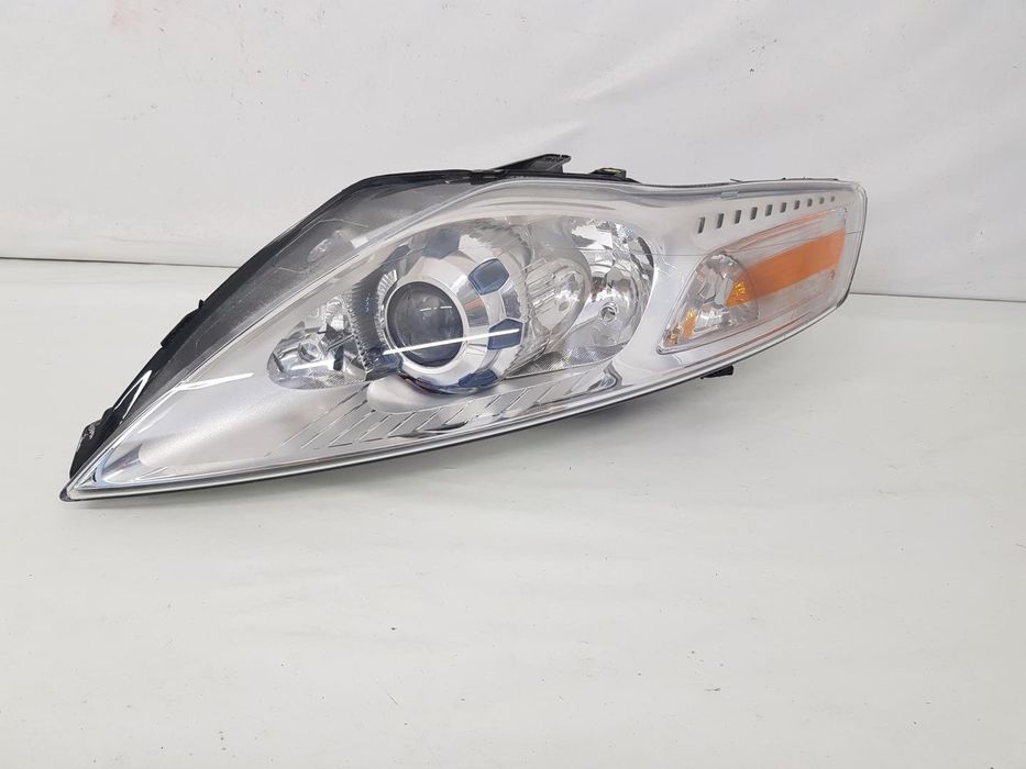 Far stanga xenon Ford Mondeo MK4 dupa 2007 NOU OE