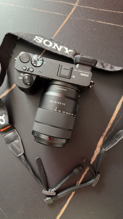 Фотоапарат Sony A6600 с Допълнителни Аксесоари