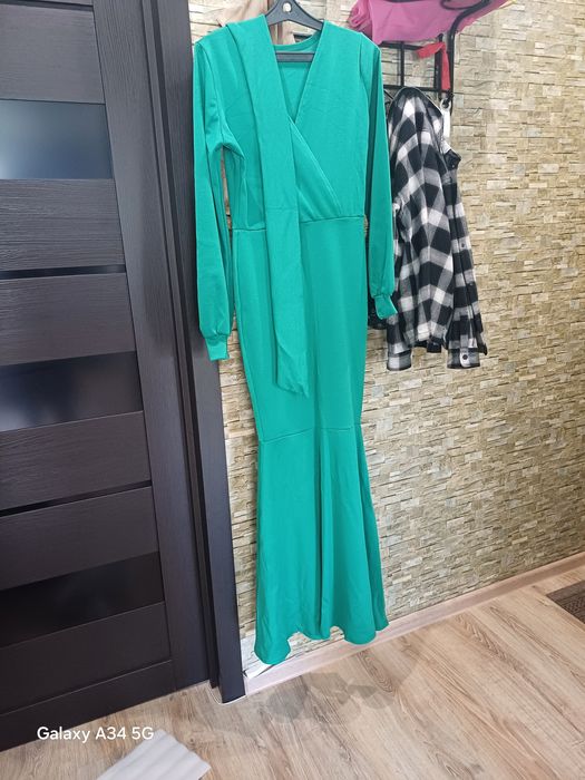 Продам платья новое и б/у