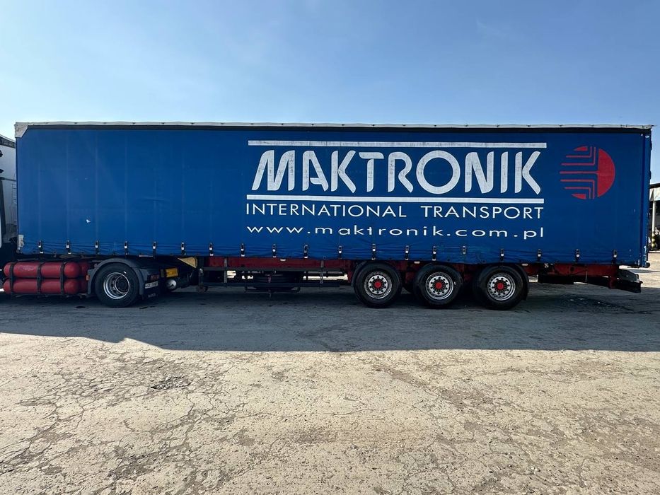 Прицеп KOGEL Сотилади  
 Йили: 2008