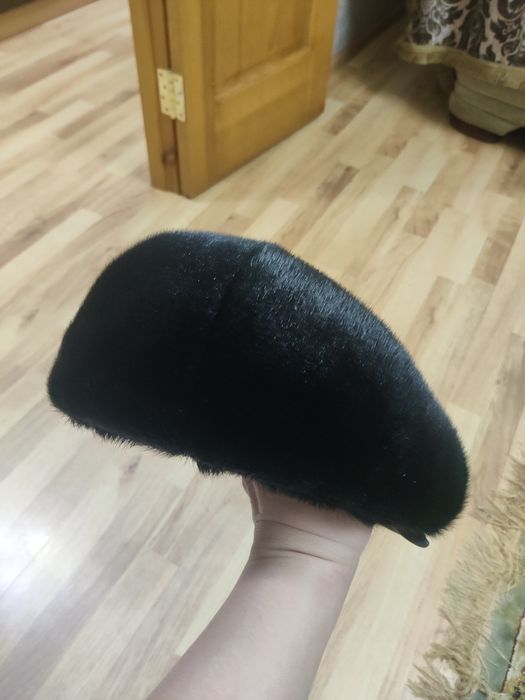 Продам нерповую кепку