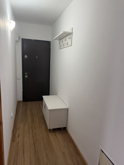 Inchiriez Apartament cu 3 camere Bl. Poitiers
