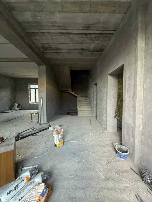 Продаётся дом в "Sayram Village, 4-сотки 3-уровня.