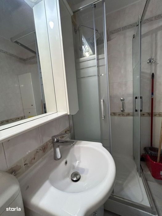 3 Camere / Romancierilor / Parcare