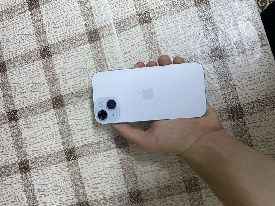 Айфон 15 на гарантии