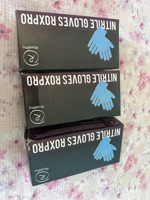 Продам нитриловые перчатки RoxelPro . Размер Л