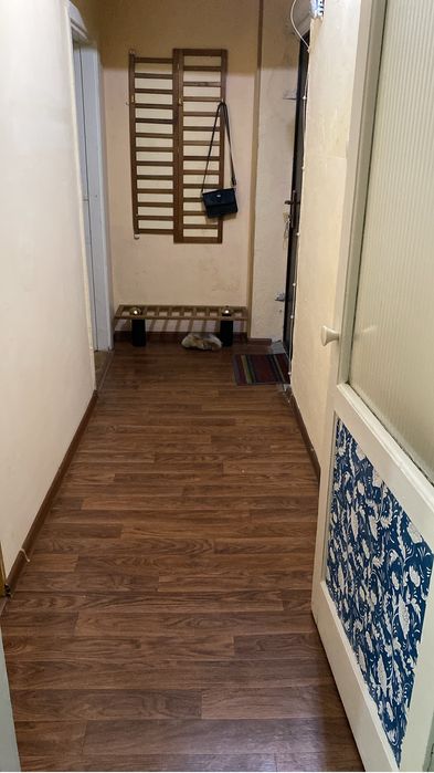 Сдам квартиру двухкомнатную