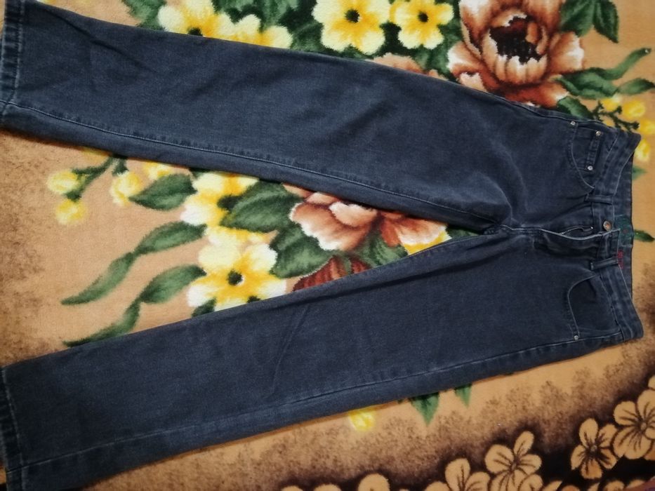 Продаю брюки мужские