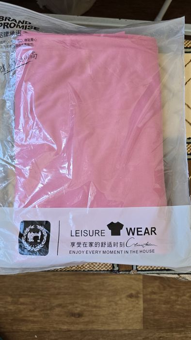 Новое платье для девушек.